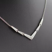 Viktória Opál nyakék - Fehér