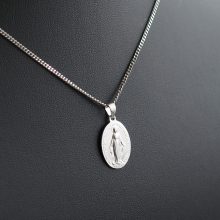 Ezüst Szűz Mária medál