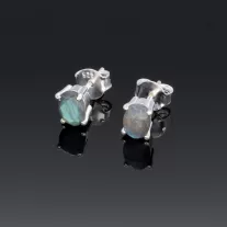 Labradorit ezüst fülbevaló, 4 karmos foglalattal