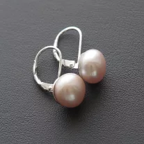 Patentzáras Gyöngy fülbevaló, 10mm Púder-Rózsaszín