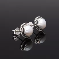 Gyöngy Fülbevaló-kör Bogyósfoglalattal