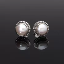 Gyöngy Fülbevaló-kör Bogyósfoglalattal