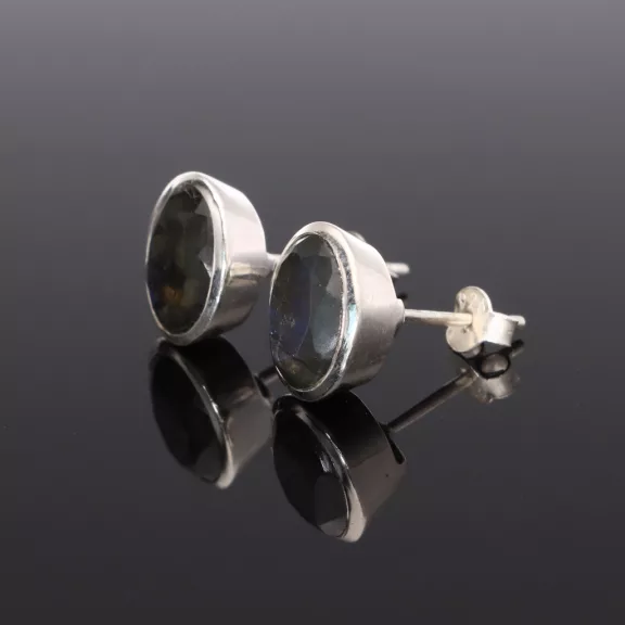 Fazettált Labradorit fülbevaló-Ovál