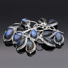 Csepp fülbevaló díszes foglalattal - LABRADORIT