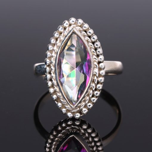 Mystic Topáz navett ezüst gyűrű
