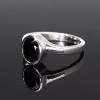 Fekete Spinell Kis-Ovál gyűrű