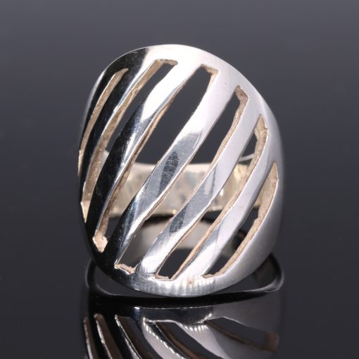 Sávos ezüst gyűrű