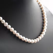   Klasszik Tenyésztett Gyöngysor - 9,5 mm - Díszes Ezüst zárszerkezettel 