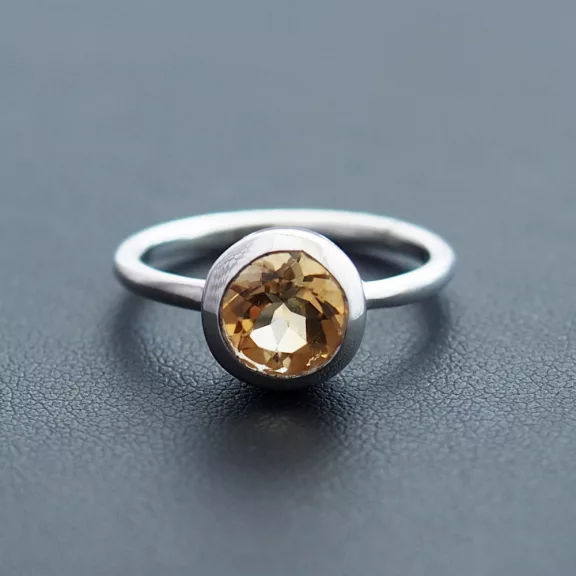 Kerek Citrin Ezüst Gyűrű