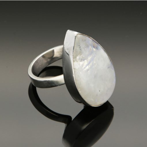 Holdkő ezüst gyűrű csepp 58-as