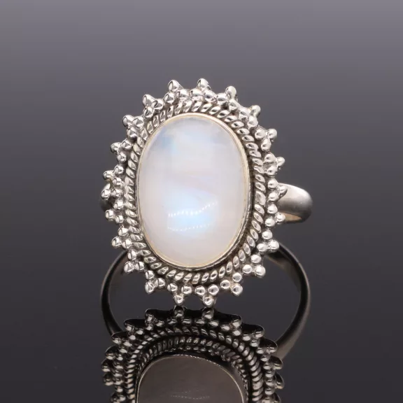 Ovál Holdkó gyűrű díszített-ovális foglalattal