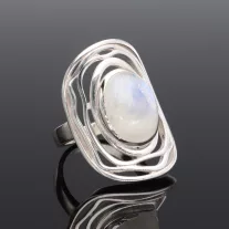 Ovál Holdkő gyűrű széles-hullámos foglalattal