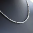 Félmerev Tenyésztett Gyöngysor Ezüst golyókkal - 3,5 mm