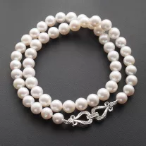    Sósvízi tenyésztett Gyöngysor -8 mm fehér - Díszes Ezüst zárral