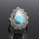Csepp Larimar ezüst gyűrű bogyós díszítésű foglalattal Csepp Larimar ezüst gyűrű bogyós díszítésű foglalattal