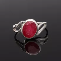 Aszimmetrikus hullám ezüst gyűrű - Rubin