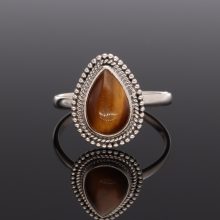 Csepp Tigrisszem ezüst gyűrű díszített foglalattal