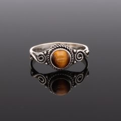 Kerek Tigrisszem gyűrű díszes sínnel