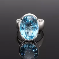 Fazettélt Kék Topáz Ékkő Gyűrű - Ovál