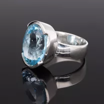 Fazettélt Kék Topáz Ékkő Gyűrű - Ovál