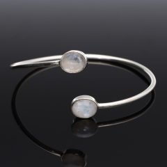 Ezüst karperec Ovál Holdkővel