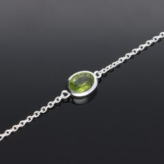 Vékony Anker karkötő ovális Olivinnel