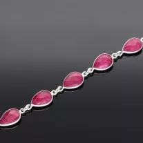 Ezüst karkötő csepp Rubinnal