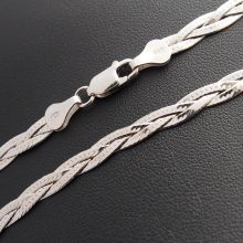 Fonott ezüst nyakék