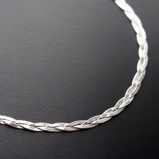 Fonott ezüst nyakék