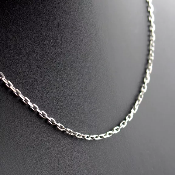 Szögletes Anker Férfi nyaklánc -  2,5 mm vastag, Tömör