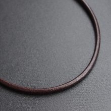 Barna bőr nyaklánc ezüst zárszerkezettel - 5 mm vastag