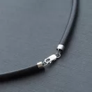 Vasgtag kaucsuk nyaklánc - Fekete -  5mm 