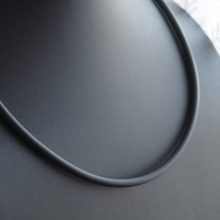 Kaucsuk nyaklánc - Fekete -  4 mm 