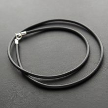 Kaucsuk nyaklánc - Fekete -  3 mm 