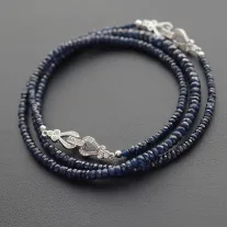 Zafír fűzött Verlauf garnitúra