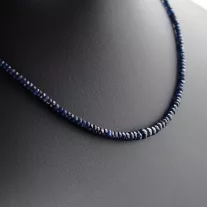 Zafír fűzött Verlauf garnitúra