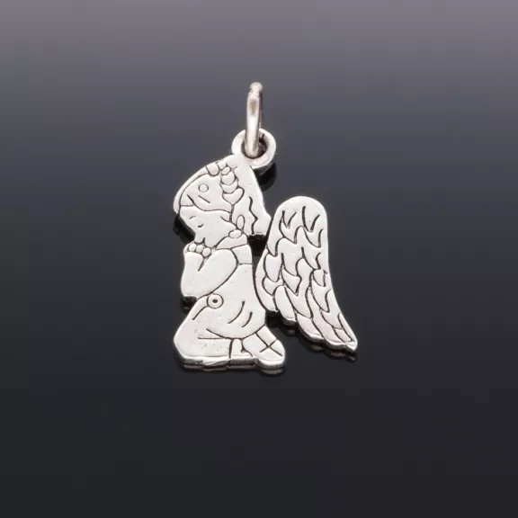 Angyal medál cirkónia kövekkel