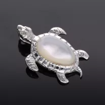 Gyöngyház Pillangó Medál