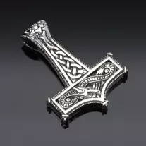 Thor kalapácsa medál - Kígyó