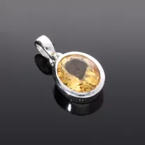 Ezüst medál ovális Citrinnel