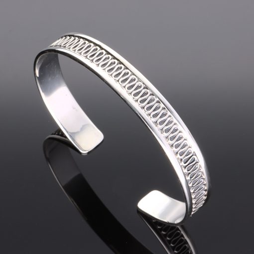 Hullámvonalas - Merev ezüst karkötő