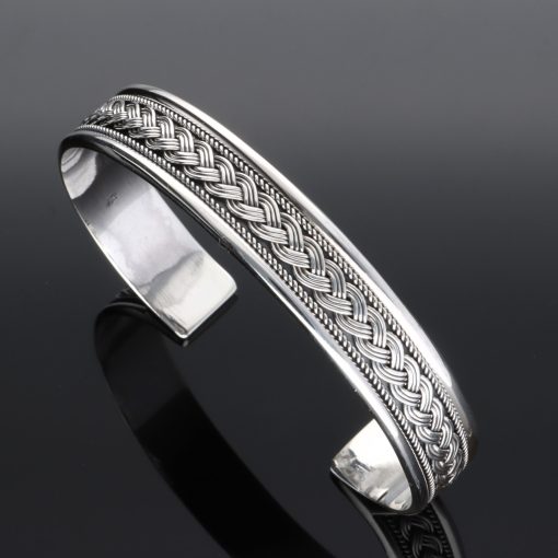 Fonott mintás - Merev ezüst karkötő