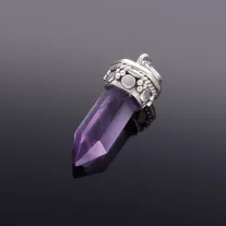 Ásványkúp medál díszes foglalattal 