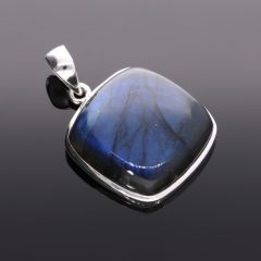 Négyzet Labradorit medál