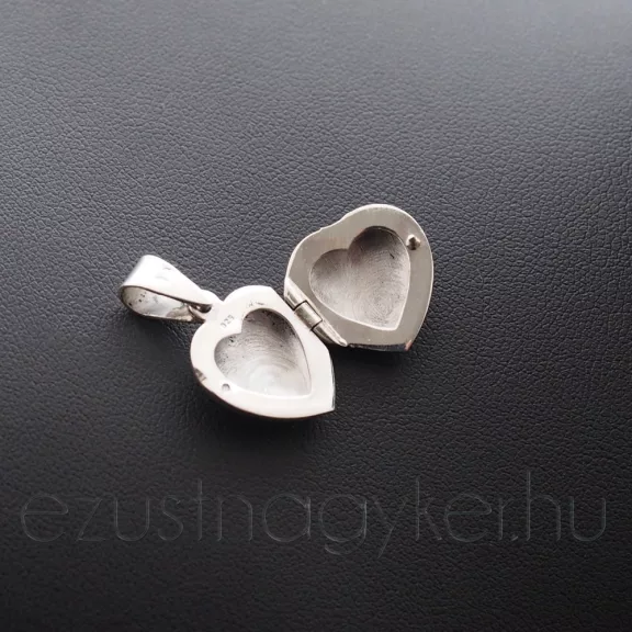 Nyitható szív medál domború - kicsi