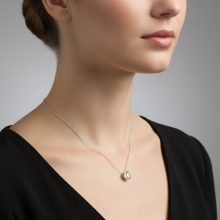 Cirkónia kör medál nyakláncon