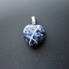 Szodalit szív medál