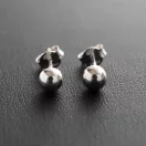 Ezüst Gömb Fülbevaló - 5mm