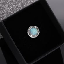 Körbe köves kerek Opál ezüst gyűrű - fehér