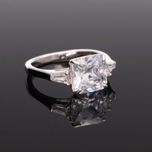 Szögletes Cirkónia Ezüst gyűrű 